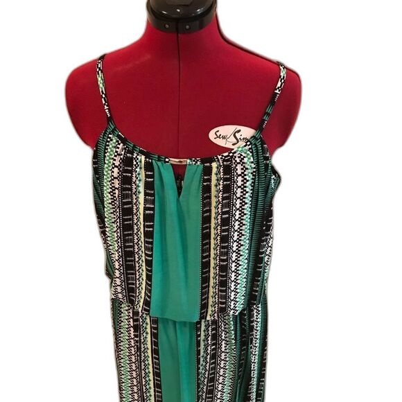 Style & Co Dress Women's Size Medium Multi-Colored Print Keyhole Cutout - Picture 6 of 8